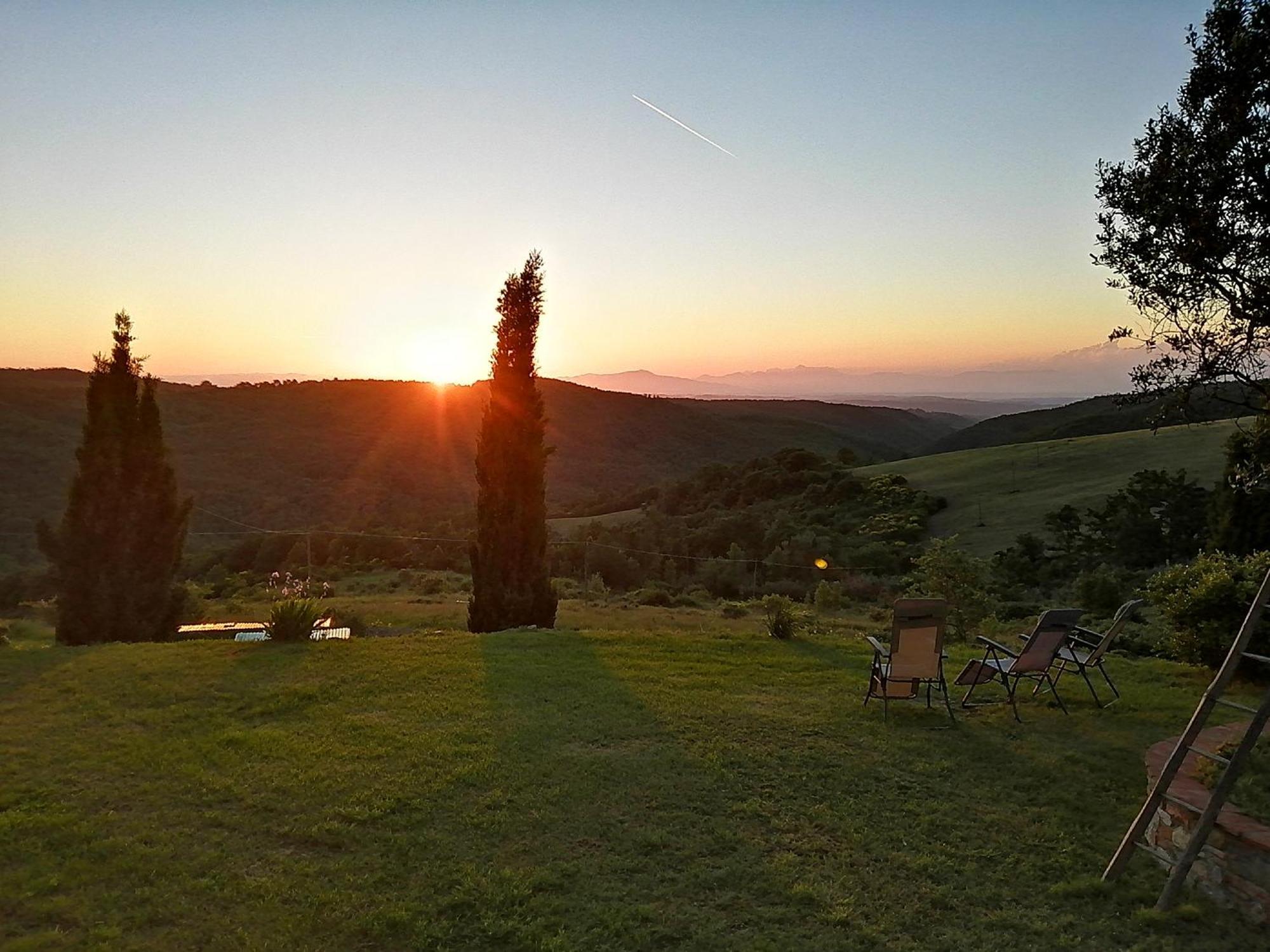 Agriturismo E Maneggio Poggio Leone Gambassi Terme Buitenkant foto